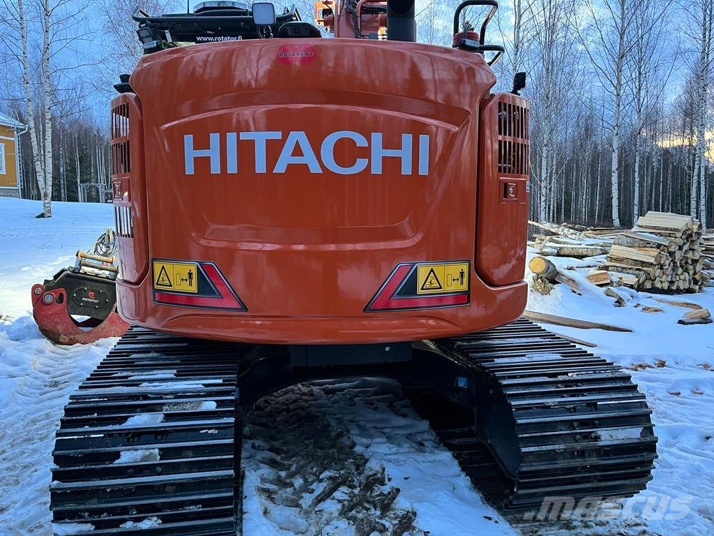 Hitachi ZX 135 US 履带挖掘机