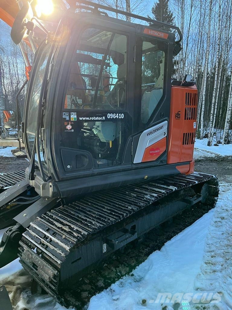 Hitachi ZX 135 US 履带挖掘机
