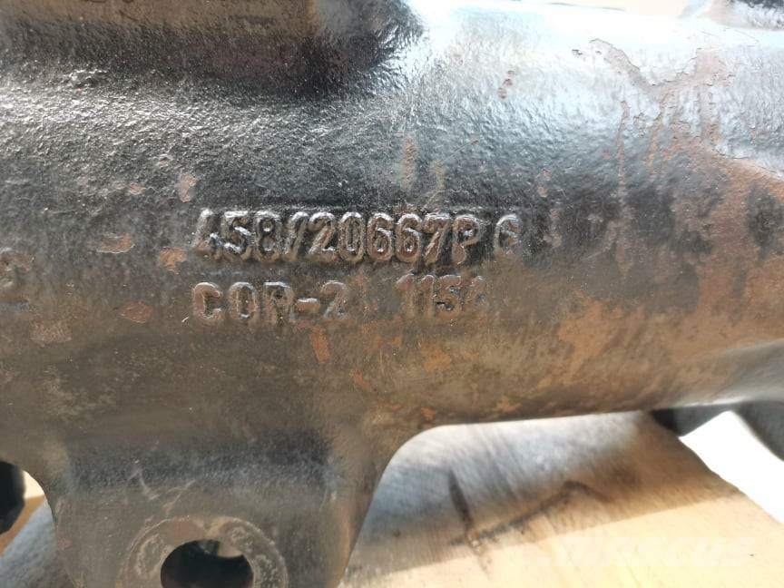 JCB 531-70 {case differential 458 20667P 轴