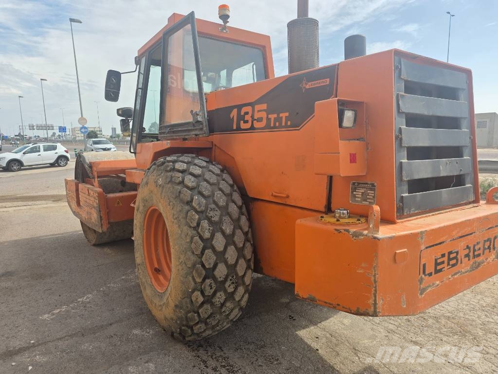 LIBRERO 135 TT Stampfer