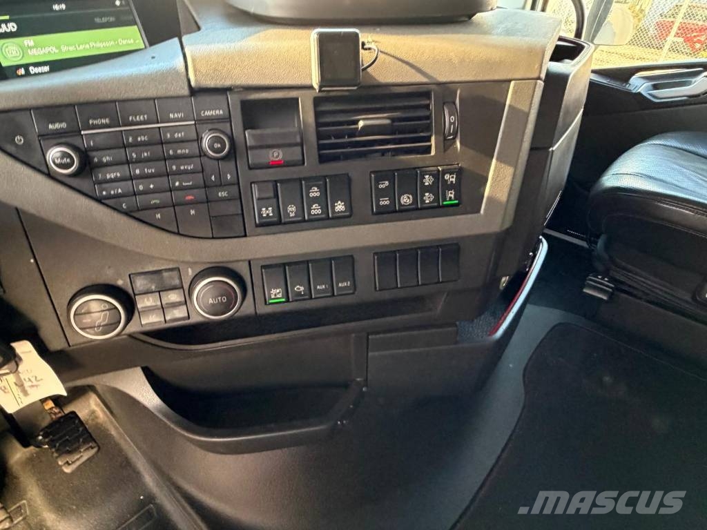 Volvo FH 8X4*4 Seria nr 3980 Šasija ar kabīni