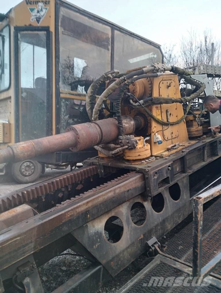 Vermeer D200x300 Horizontal Directional Drilling Equipment