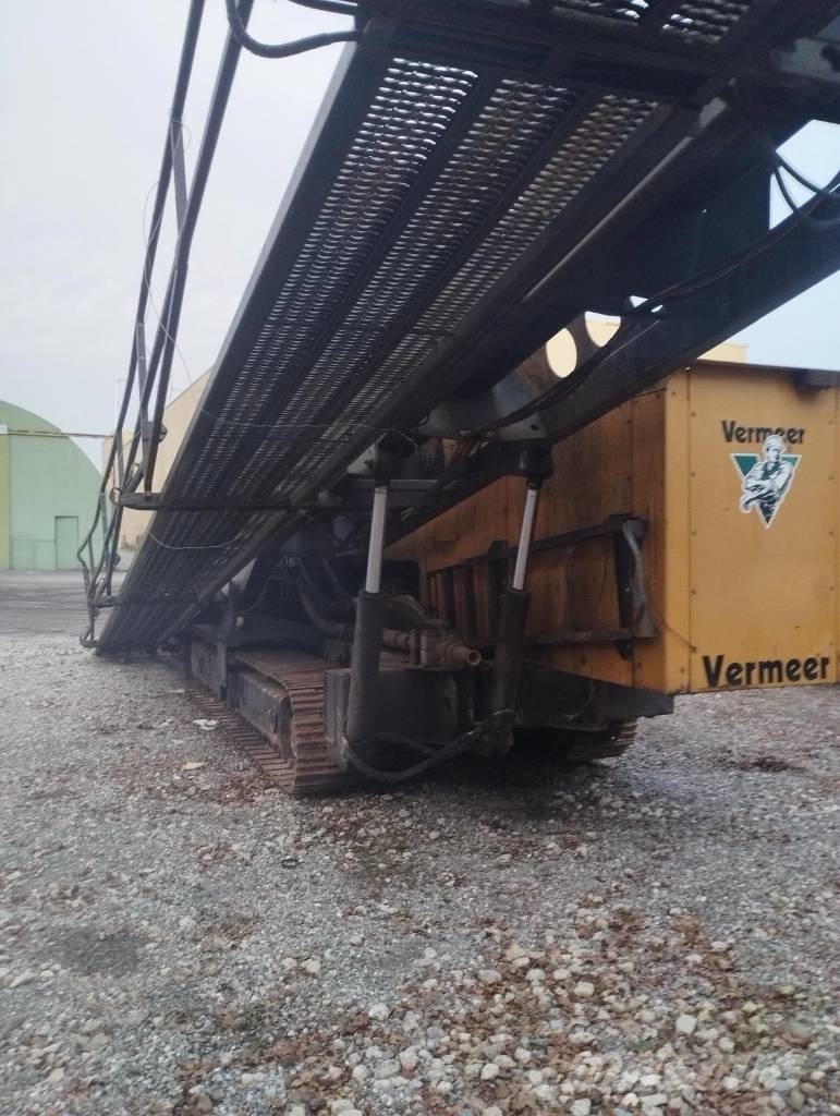 Vermeer D200x300 Horizontal Directional Drilling Equipment