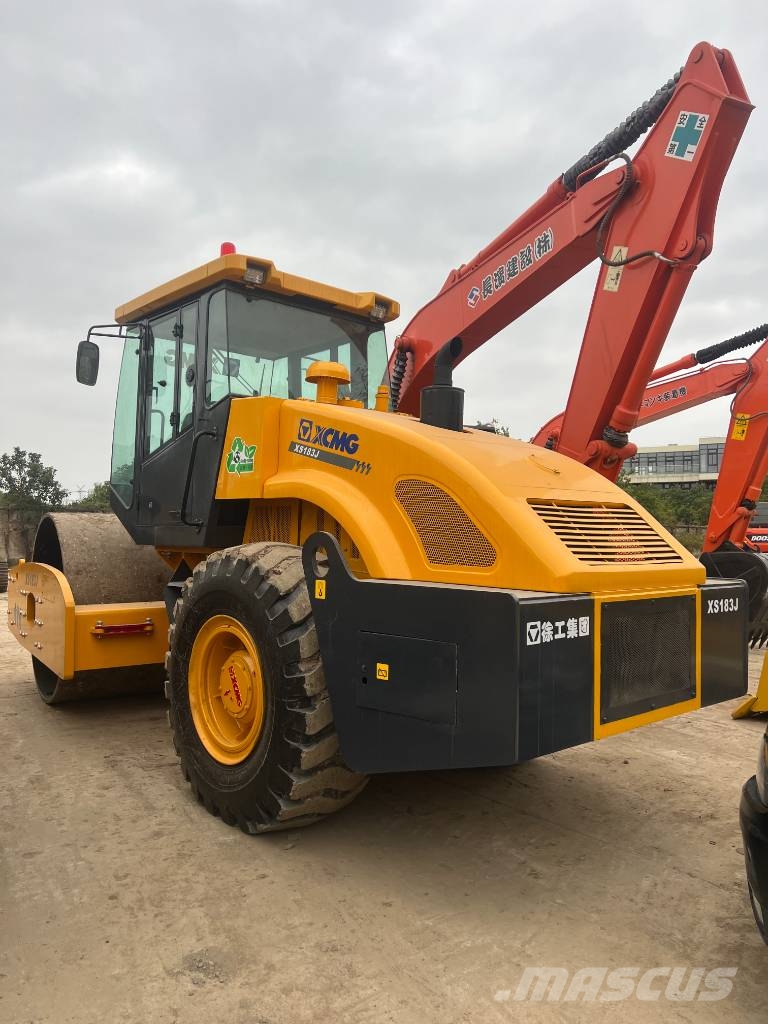 XCMG XS 183 J Plenty of road roller in stock Walzenzüge