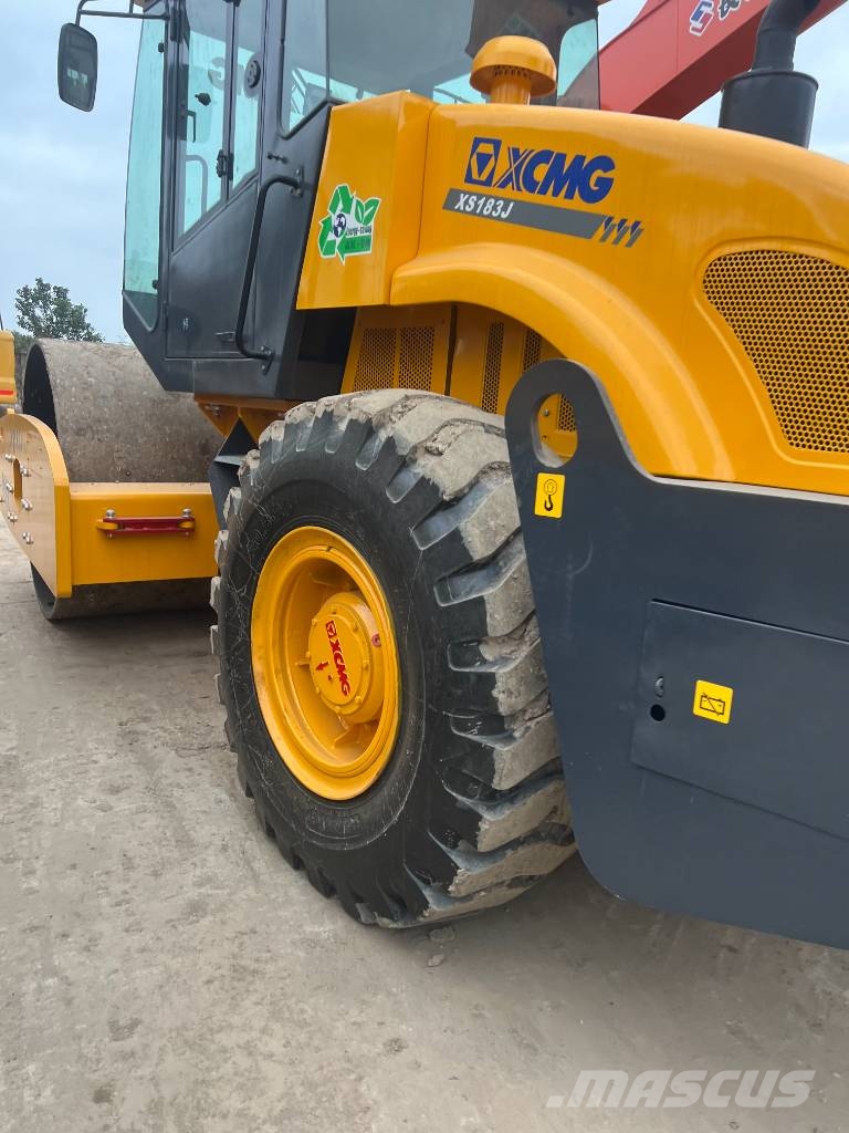 XCMG XS 183 J Plenty of road roller in stock Walzenzüge