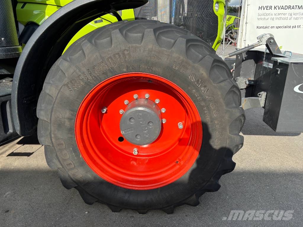 CLAAS Axion 930 Cmatic Traktoren
