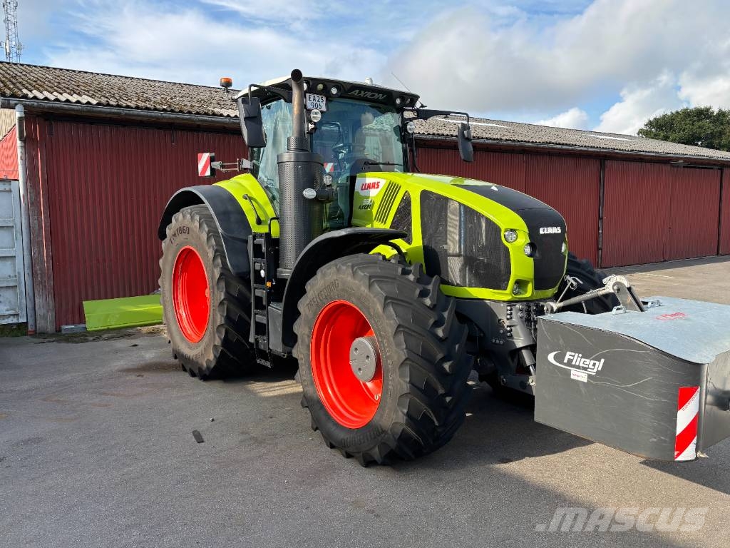 CLAAS Axion 930 Cmatic Traktoren