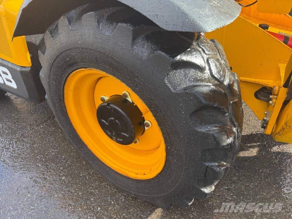 JCB 535-125 Hiviz Teleskoplæssere