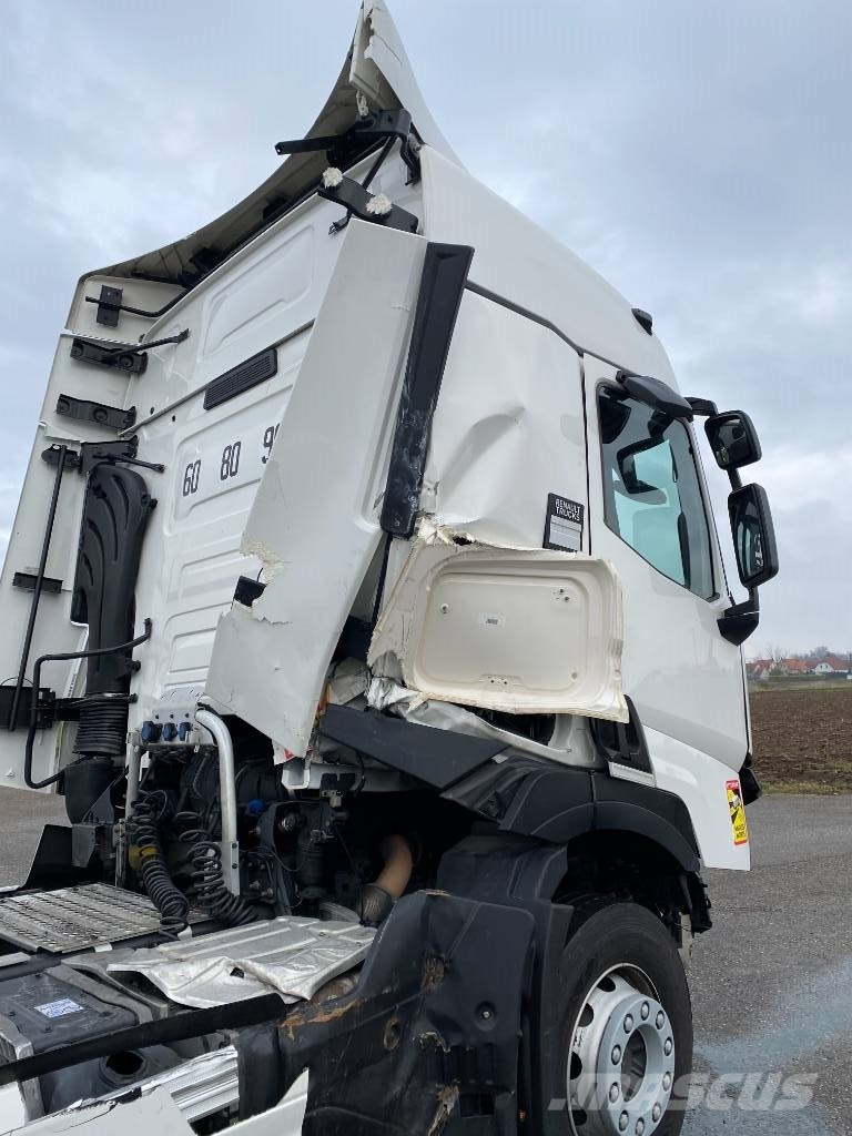 Renault T480 De13/Retarder 1er Main endommagé Sattelzugmaschinen