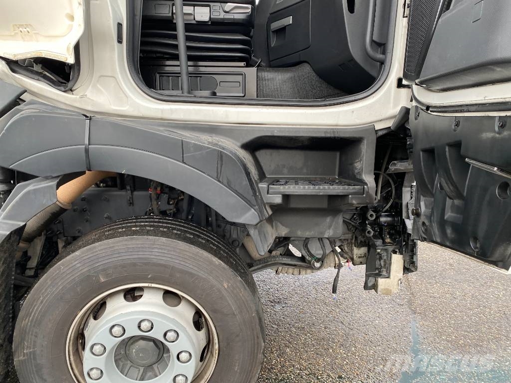 Renault T480 De13/Retarder 1er Main endommagé Sattelzugmaschinen