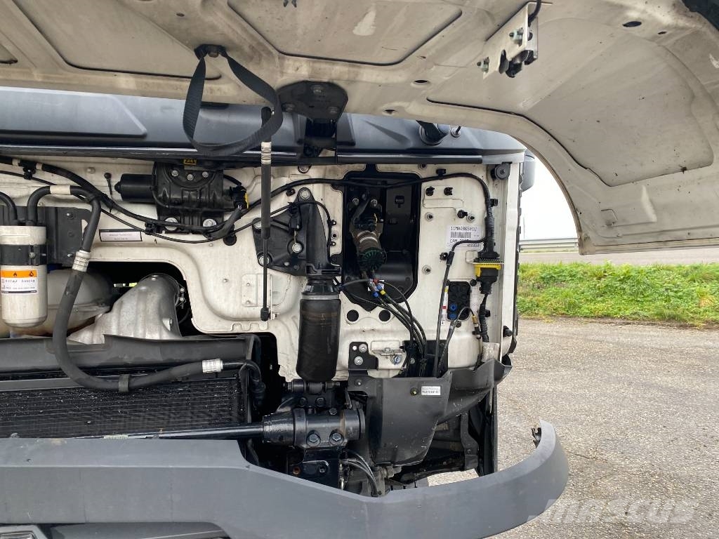 Renault T480 De13/Retarder 1er Main endommagé Sattelzugmaschinen