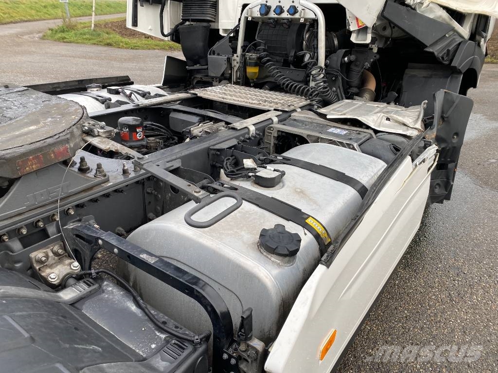 Renault T480 De13/Retarder 1er Main endommagé Sattelzugmaschinen