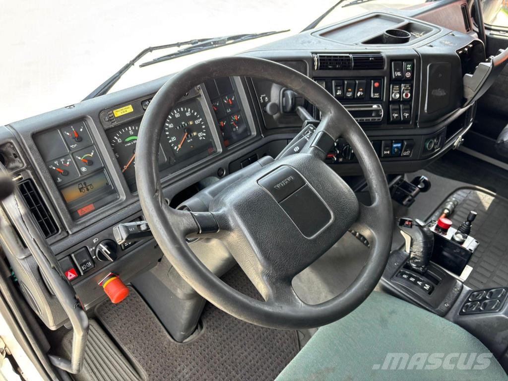 Volvo FH420 6x2 WITTIG vacuum pump / DRUM BRAKES / FULL Camiones aspiradores/combi
