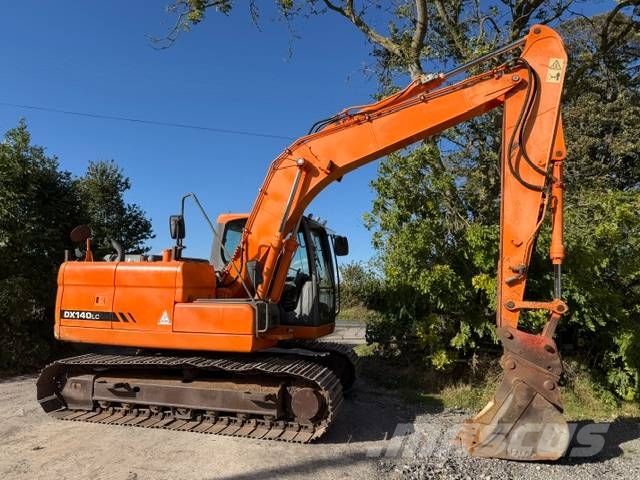 Doosan DX 140 LC Pelle sur chenilles