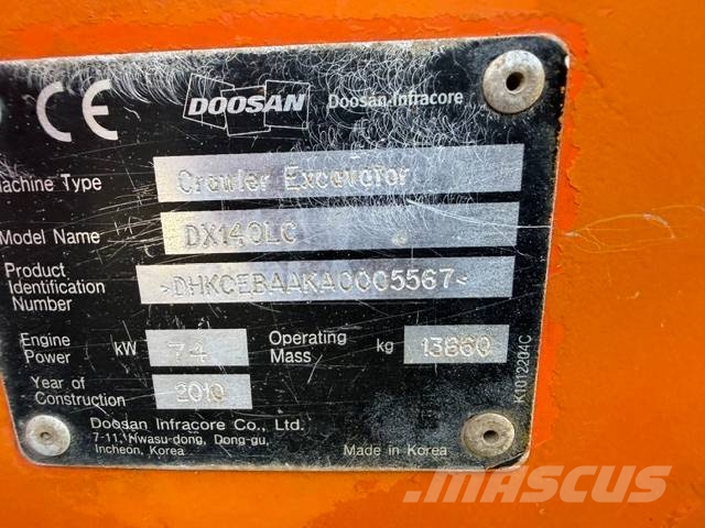 Doosan DX 140 LC Pelle sur chenilles