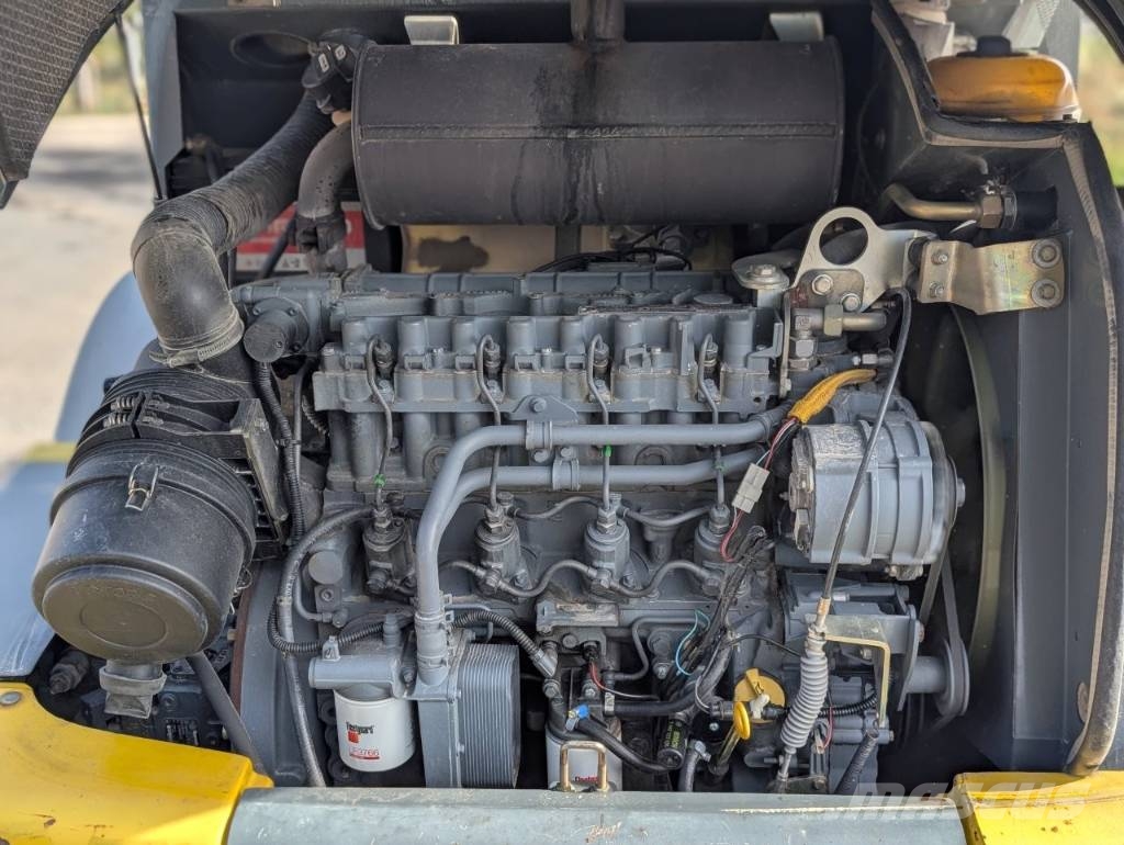 Kramer-allrad 850 لوادر بعجل