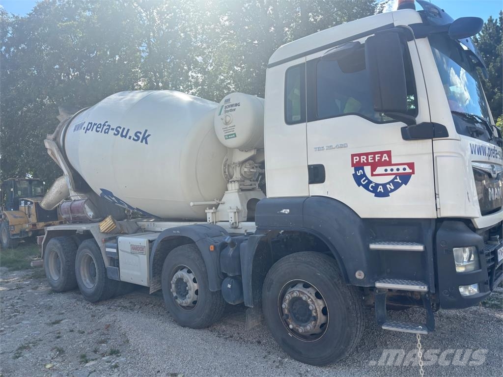 MAN TGS 35.420 8X4 BB شاحنات بمقصورة وهيكل