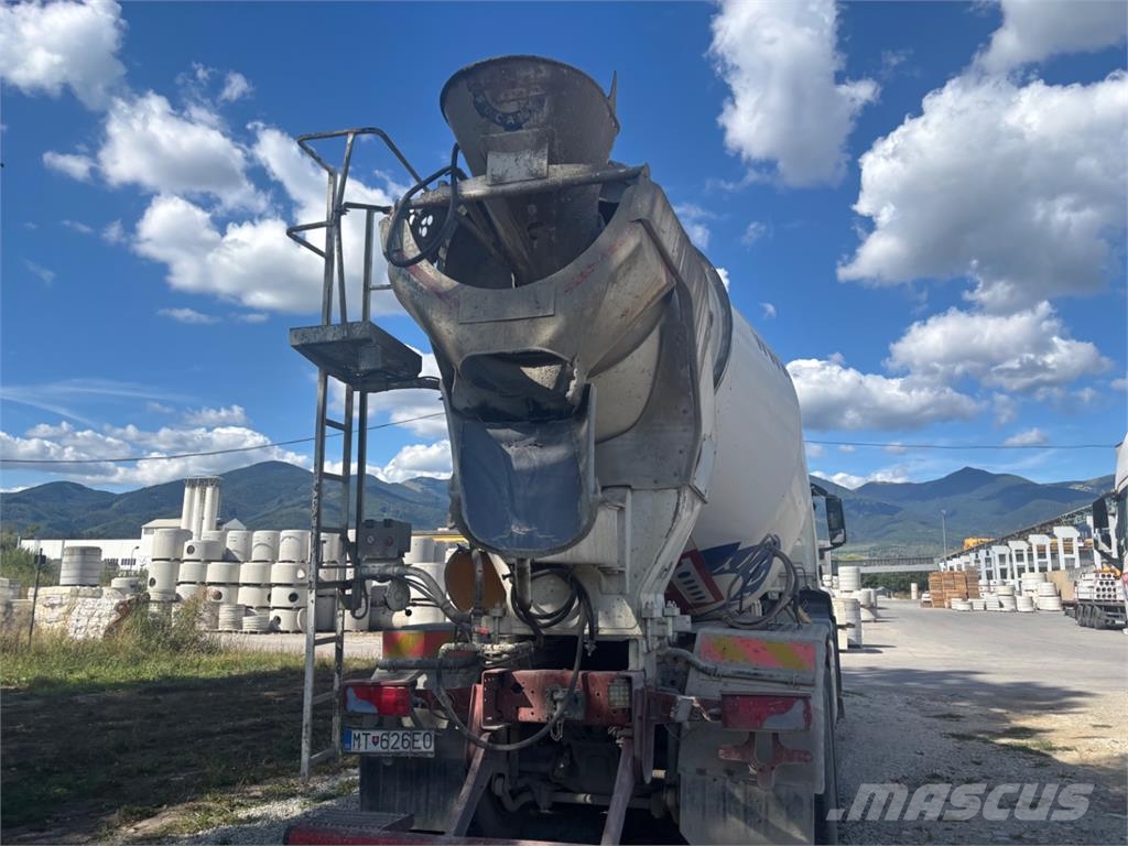 MAN TGS 35.420 8X4 BB شاحنات بمقصورة وهيكل