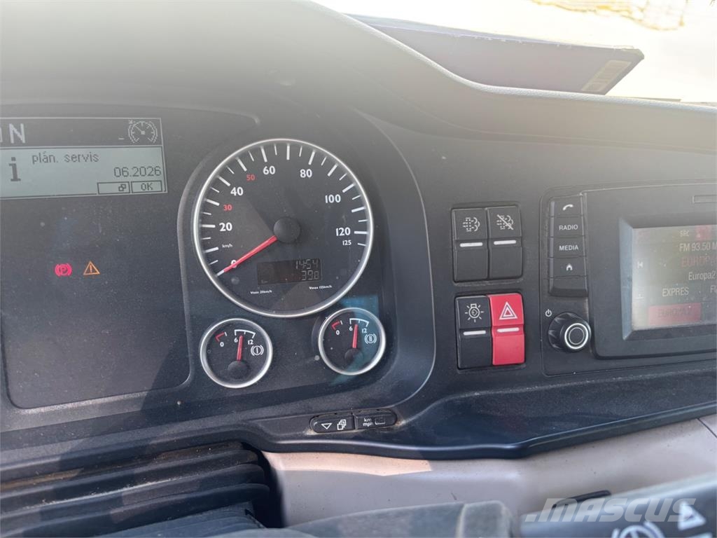MAN TGS 35.420 8X4 BB شاحنات بمقصورة وهيكل