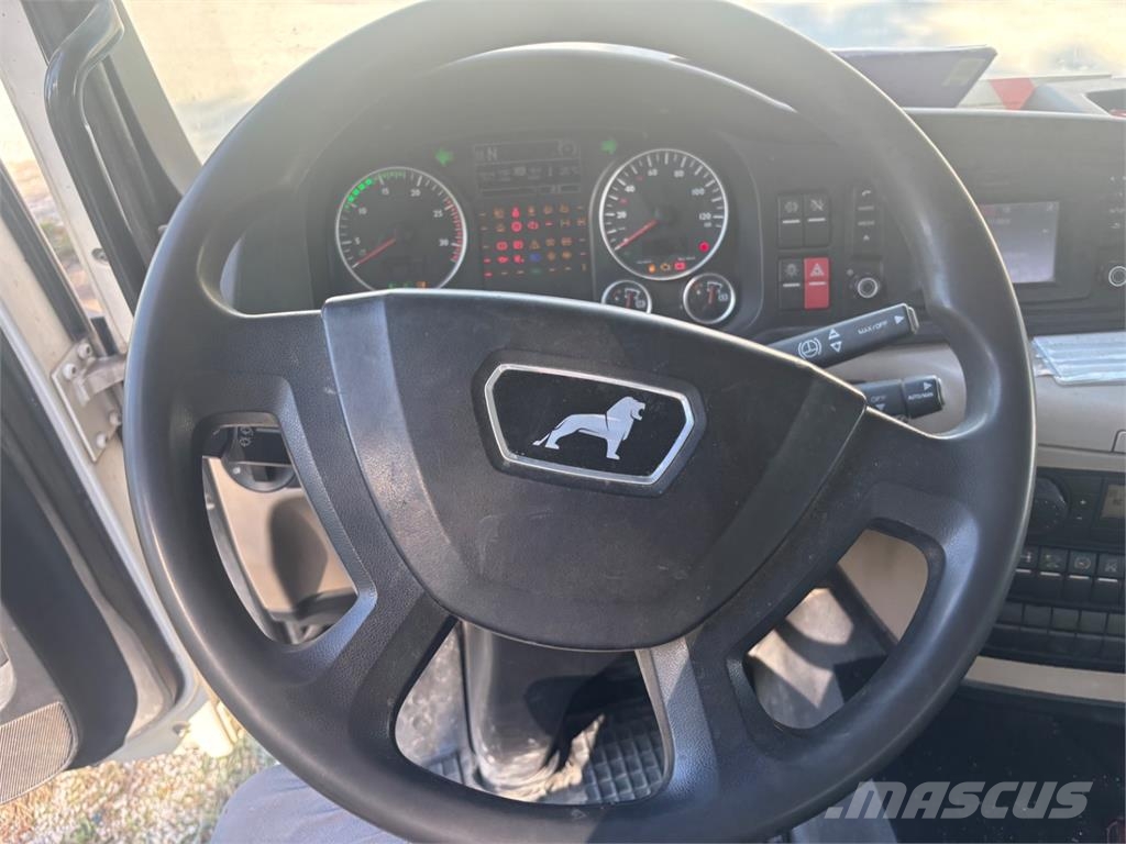 MAN TGS 35.420 8X4 BB شاحنات بمقصورة وهيكل