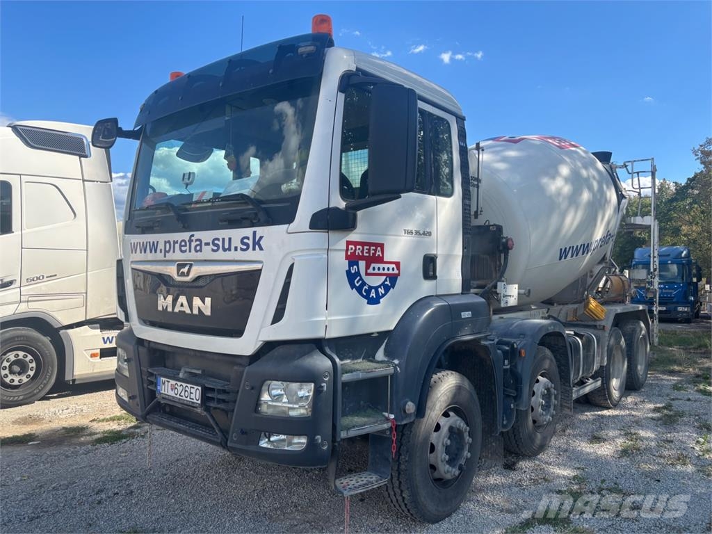 MAN TGS 35.420 8X4 BB شاحنات بمقصورة وهيكل