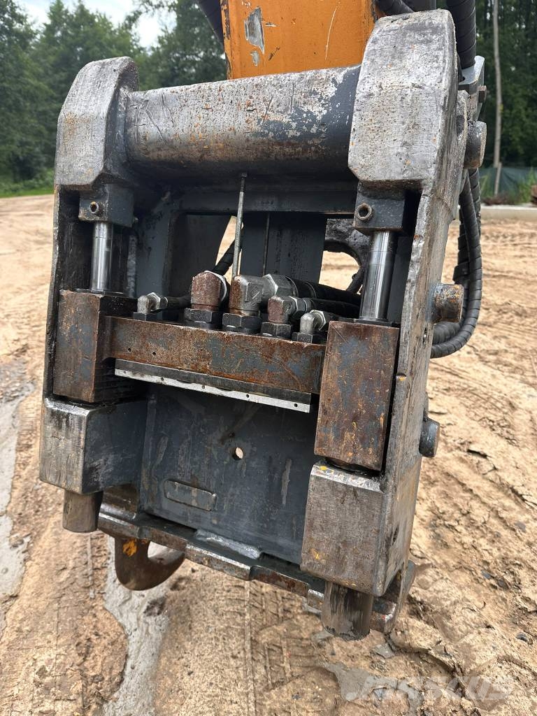 Liebherr 904 Ratiniai ekskavatoriai