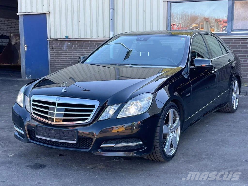 Mercedes-Benz E-Klasse E350 CDI Avantgarde Full Options distroni Auto