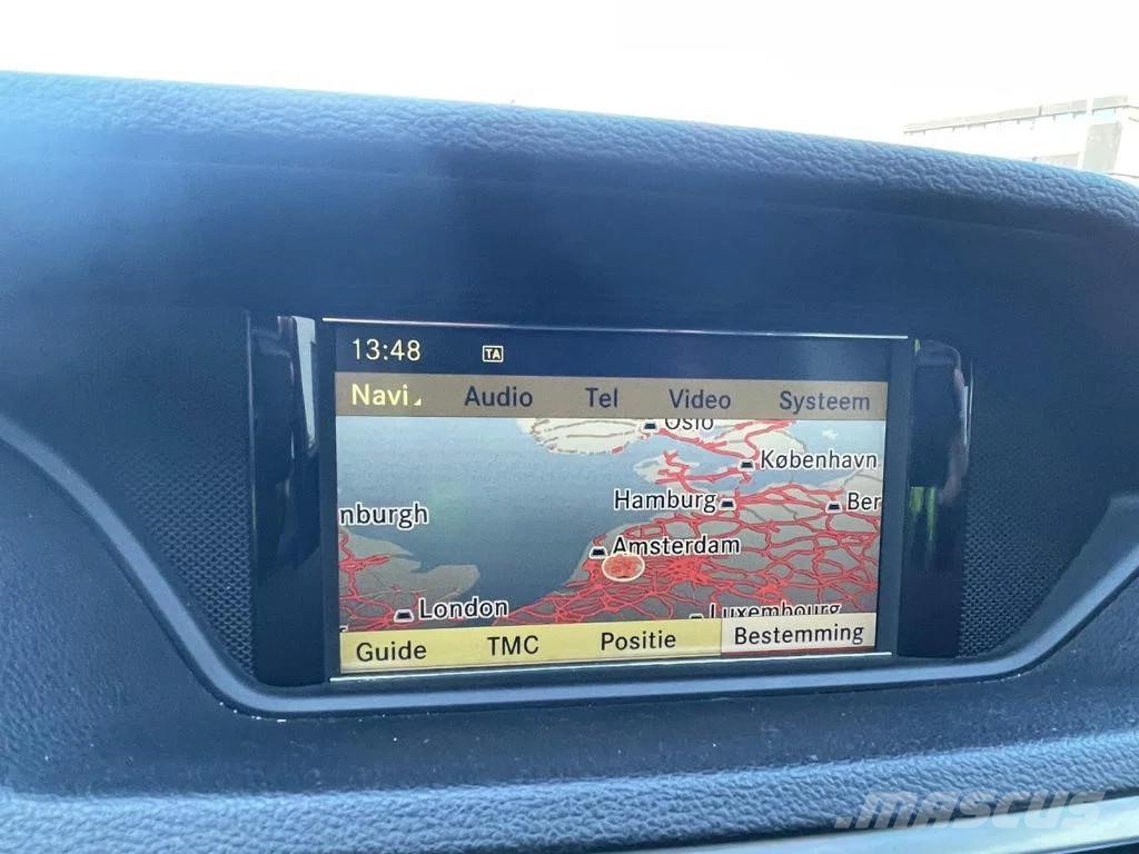 Mercedes-Benz E-Klasse E350 CDI Avantgarde Full Options distroni Auto