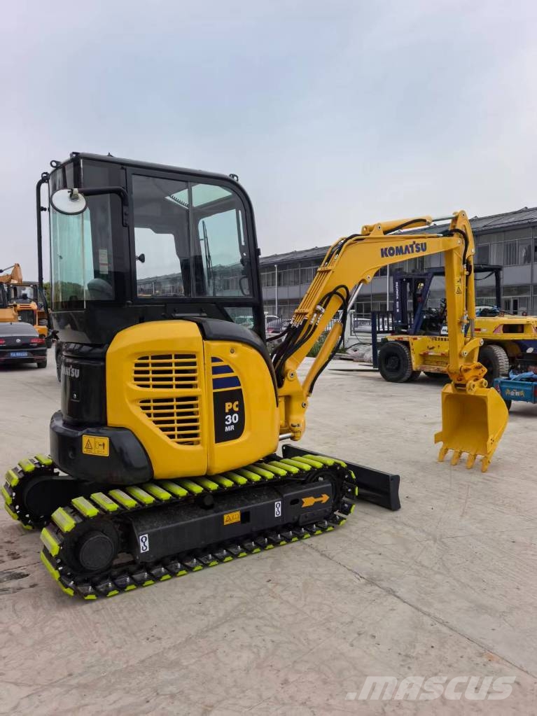 Komatsu PC 30 Εκσκαφάκι (διαβολάκι) < 7t