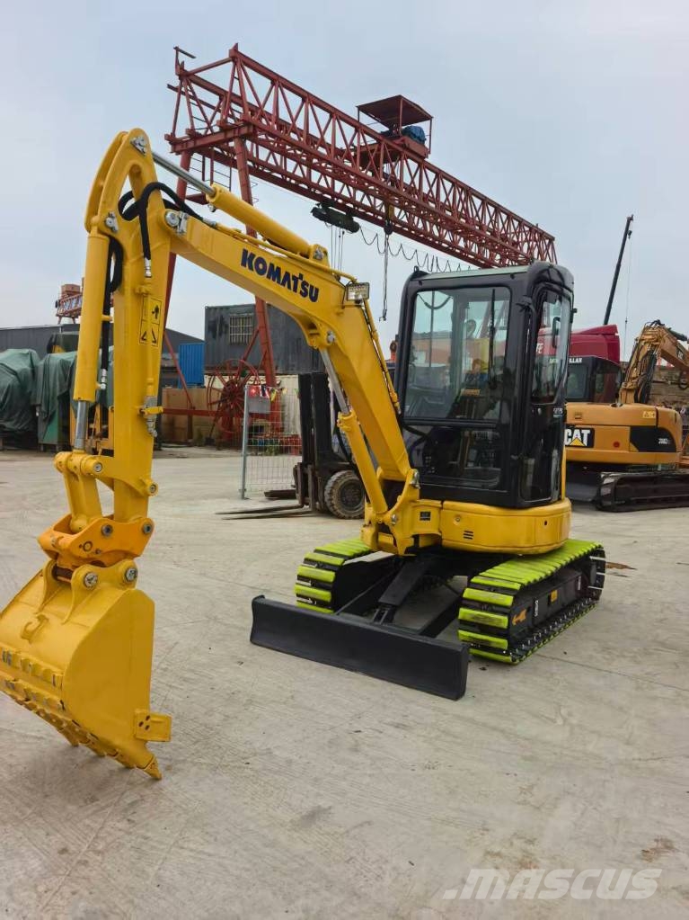 Komatsu PC 30 Εκσκαφάκι (διαβολάκι) < 7t