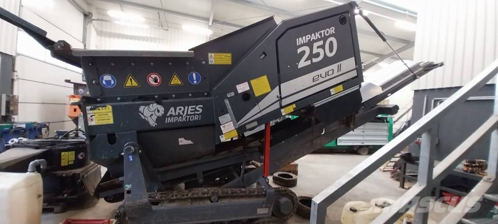Arjes Impaktor 250 Mobile Brecher