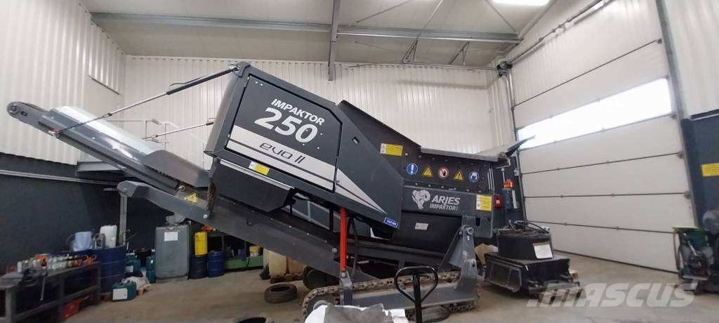 Arjes Impaktor 250 Mobile Brecher