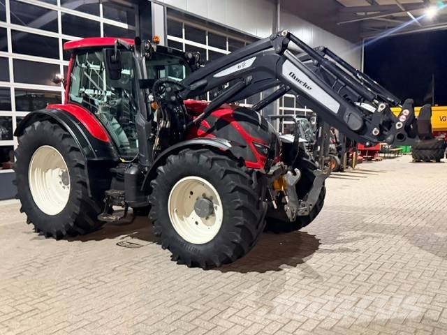 Valtra N134 Hitech, FH+PTO + Voorlader 3200 uur! Traktorer