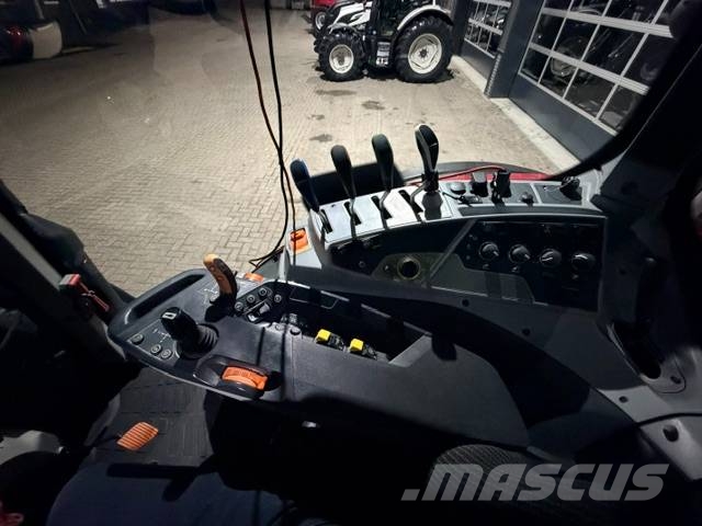 Valtra N134 Hitech, FH+PTO + Voorlader 3200 uur! Traktorer