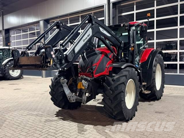 Valtra N134 Hitech, FH+PTO + Voorlader 3200 uur! Traktorer