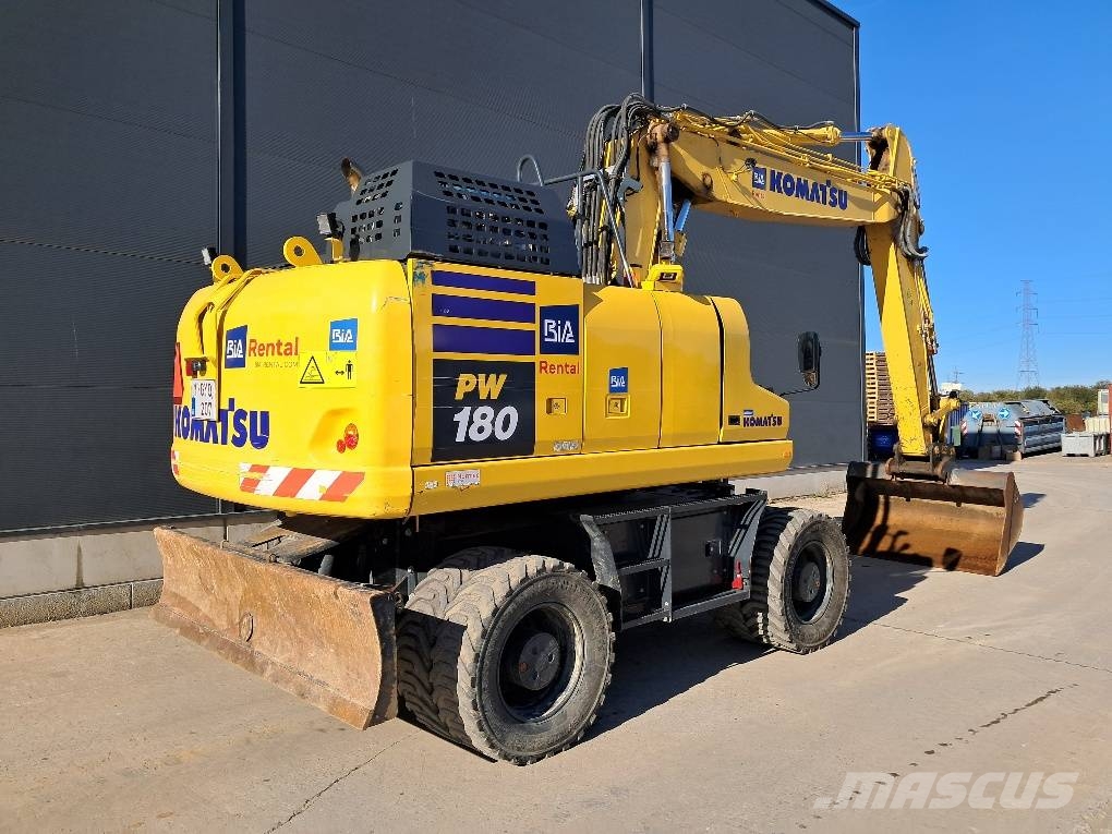 Komatsu PW180-11E0 Escavadeiras de rodas