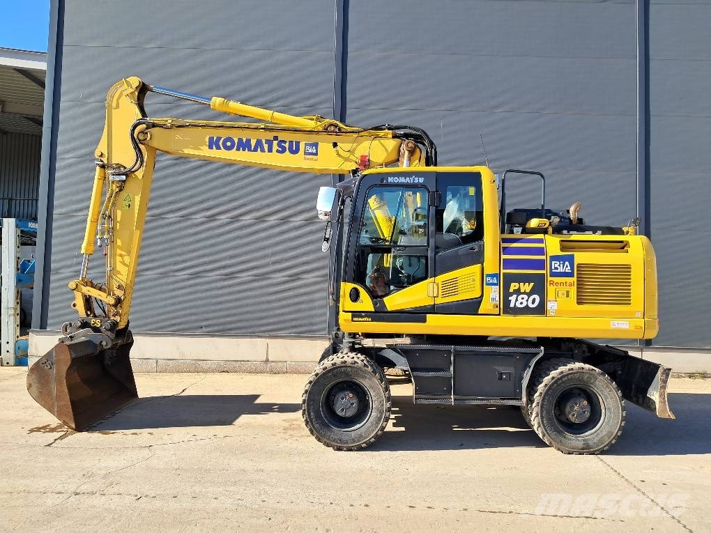 Komatsu PW180-11E0 Escavadeiras de rodas
