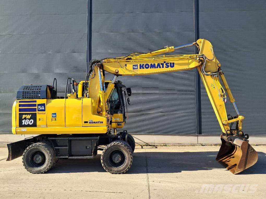 Komatsu PW180-11E0 Escavadeiras de rodas