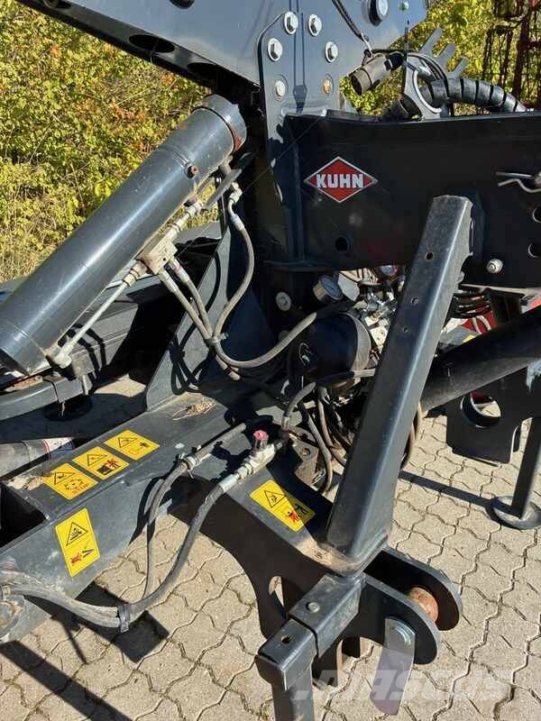 Kuhn BP8300 Græsslåmaskiner
