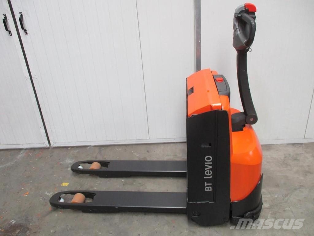 BT LWE160 Штабелери