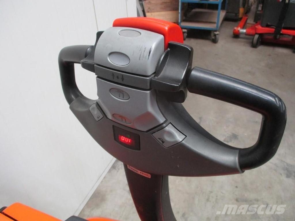 BT LWE160 Nisko podizni električni viljuškar