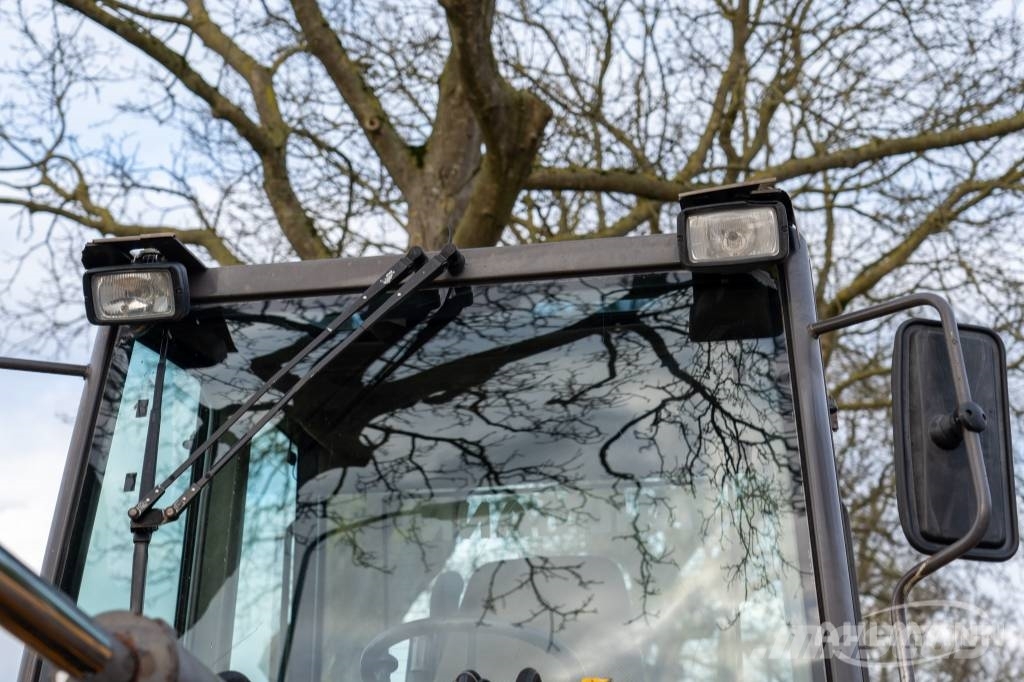Ahlmann Zwenklader AZ 85t Kolesni nakladalci