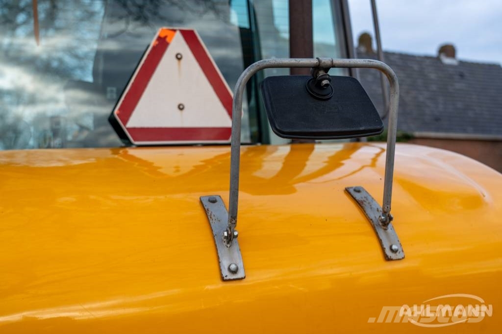 Ahlmann Zwenklader AZ 85t Kolesni nakladalci