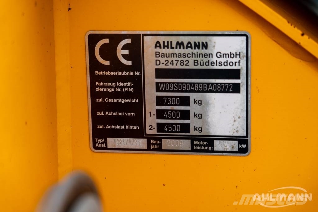Ahlmann Zwenklader AZ 85t Kolesni nakladalci