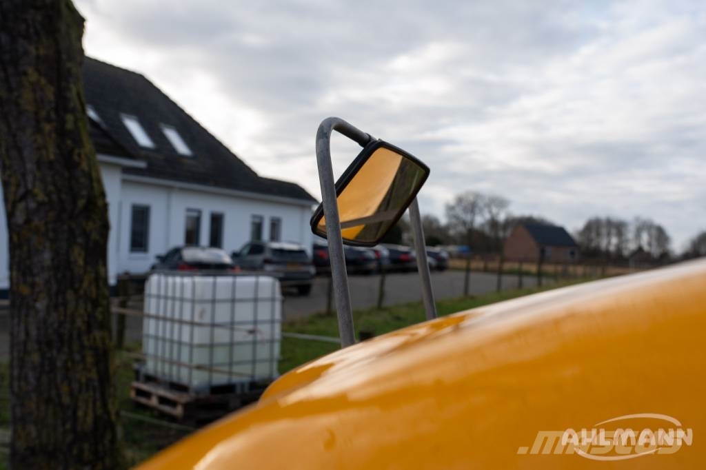 Ahlmann Zwenklader AZ 85t Kolesni nakladalci
