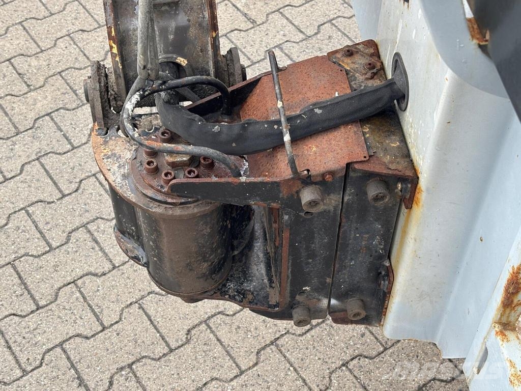 Manitou 280TJ 4x4x4 Kuukulkijat
