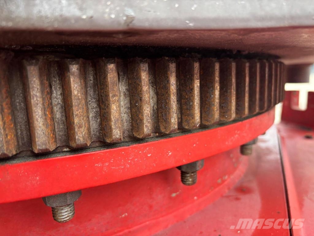 Manitou 280TJ 4x4x4 Kuukulkijat