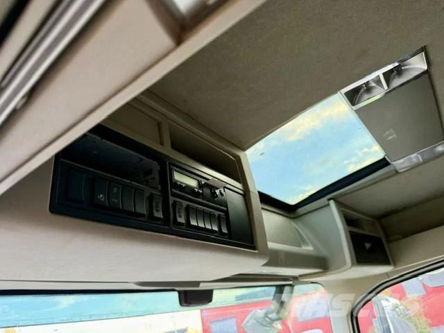 Volvo FH 460 / 8x4 / Voll Blatt / Euro 6 Φορτηγά Σασί