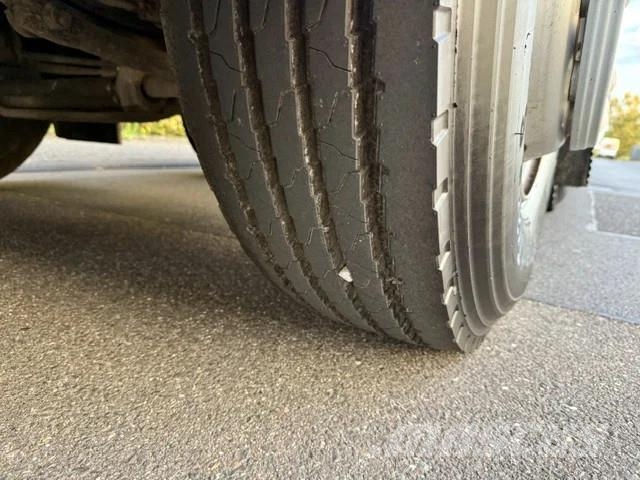 Volvo FH 460 / 8x4 / Voll Blatt / Euro 6 Šasija ar kabīni