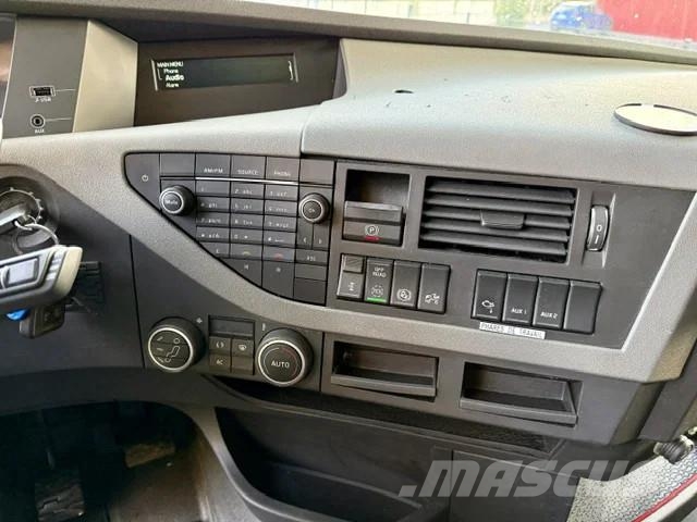 Volvo FH 460 / 8x4 / Voll Blatt / Euro 6 Šasija ar kabīni